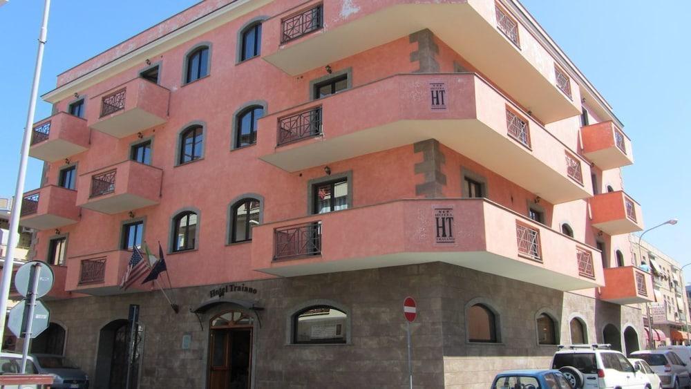 Hotel Traiano Civitavecchia Exterior photo