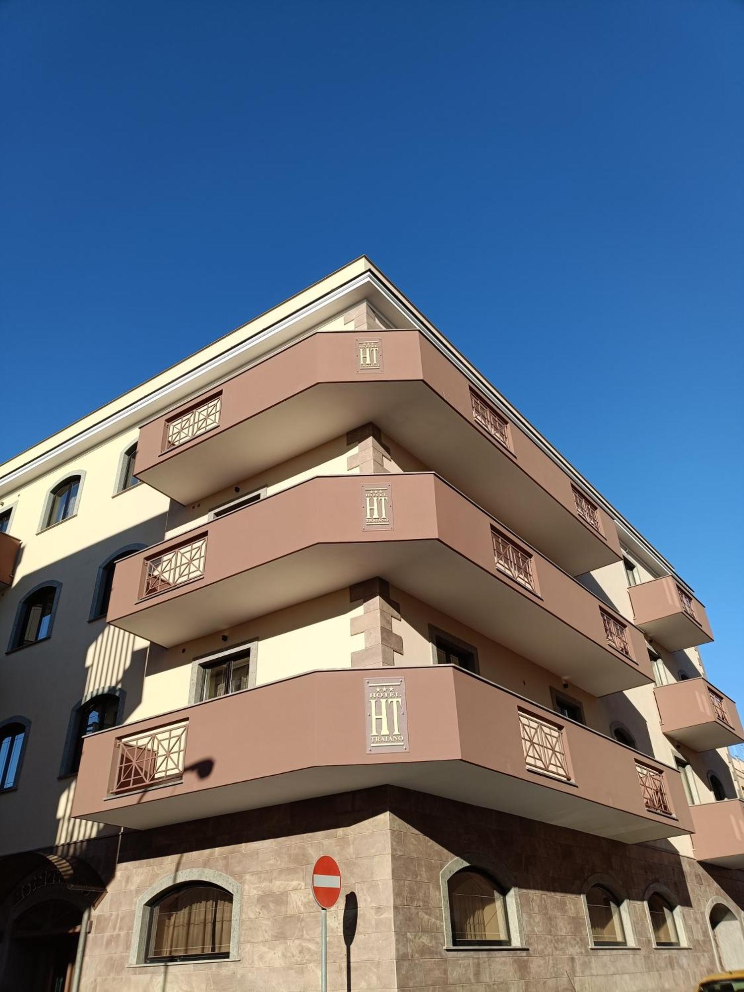 Hotel Traiano Civitavecchia Exterior photo